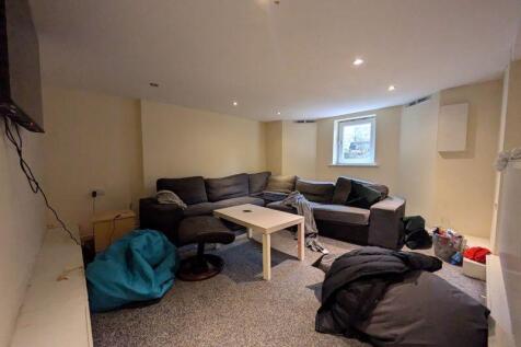 Harlaxton Drive, Nottingham photo 2