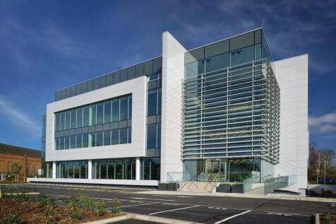 5 Pinetrees Building Exterior.jpg