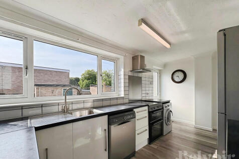 Saint Olaves Road, Bury St Edmunds, IP32 photo 3