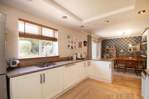 Kitchen to Dining Area