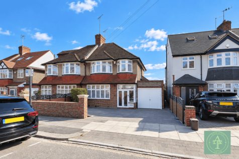 3 Bedroom Semi Detached for Sale