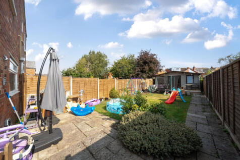 1336393-7-689efc4...