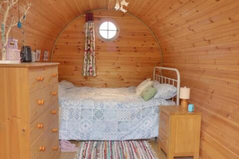 Inside the Glamping pod