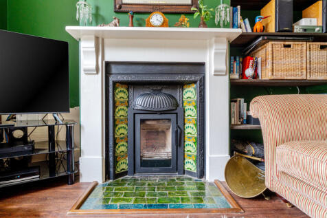 1324767-19-687510...