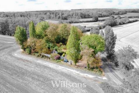 Mature Landscaped Gardens