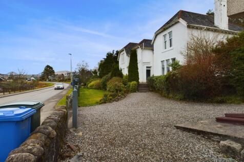 CAM03481G0-PR0018-STILL037