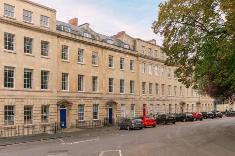 0P7MSP - External B.jpg