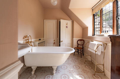 306861 - North Lodge Wirral 40.jpg