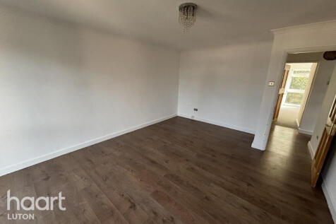 Elderberry Close, Luton photo 2
