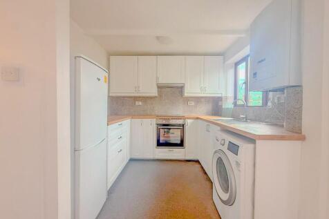Oaktree Crescent, Bradley Stoke, Bristol, South Gloucestershire, BS32 photo 4