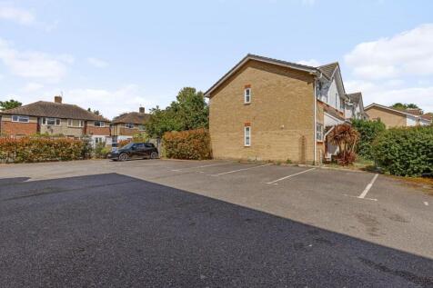 13 Montana Gardens, SE26 - 13.jpg