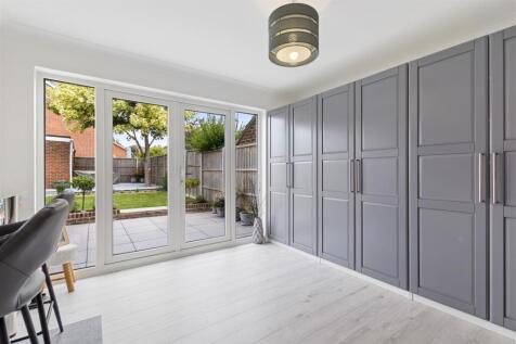 Dining / Family Room