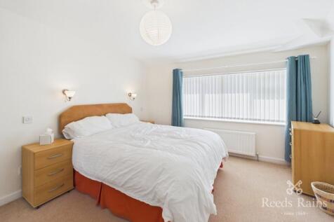 Fitz Crescent, Macclesfield, Cheshire, SK10 photo 4