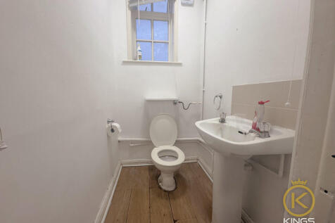 66 DEVONSHIRE AVE...