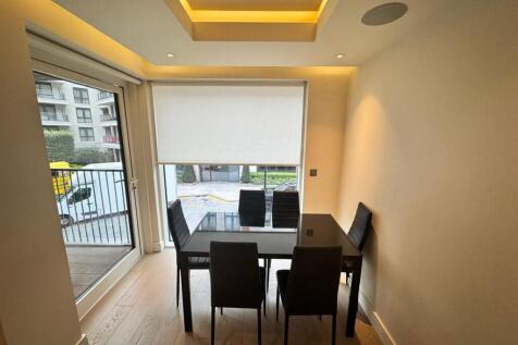 WhatsApp Image 2025-10-15 at 15.05.04 (6).jpeg