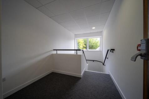 Spinnaker House First Floor Internal 18.jpg