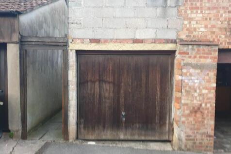 40 Arley Hill BF garage.jpg