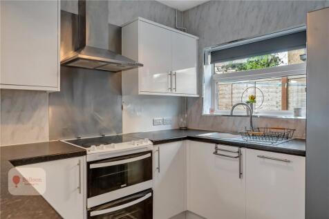 Wades Road, Filton, Bristol, Gloucestershire, BS34 photo 3