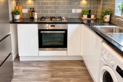 Beech Grove, Guildford photo 3