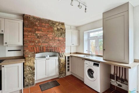 061e14a9--4F25-89...