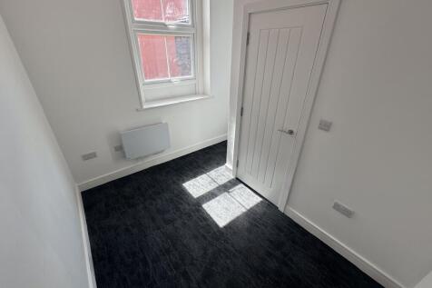 Chorley New Road, Horwich, Bolton, BL6 photo 5