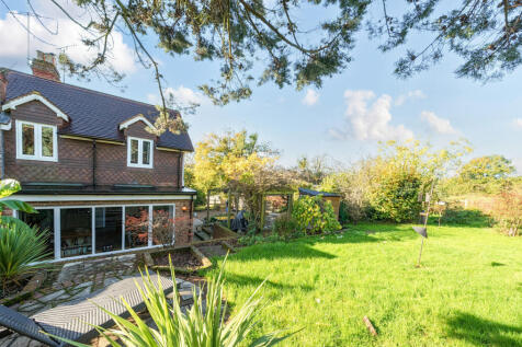 1362938-19-68fb4b...