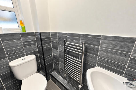 Edmonstone Crescent, NG5 5UW photo 4
