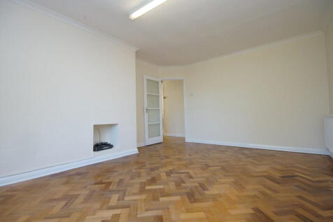 Abbey Close, Pinner photo 4