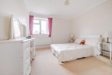 1376032-12-690df4...