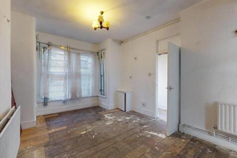 24 Central Park Road, East Ham, London, E6 3DY