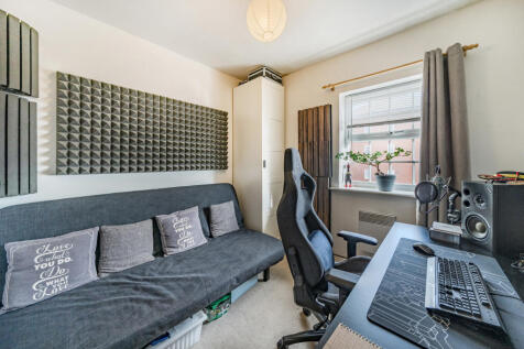 1375970-6-690e061...