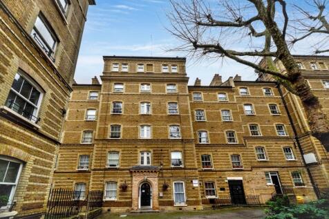 Flat 9, Block E, Peabody Estate, Herbrand Street, Bloomsbury, London WC1N 1JG