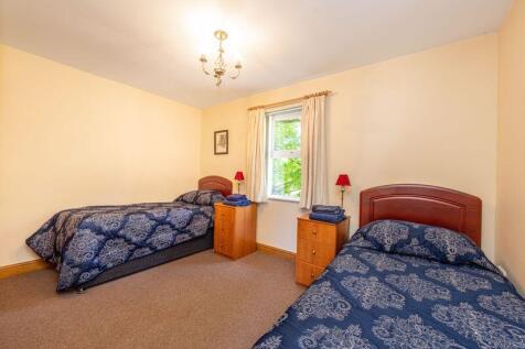 Ballacain, Little Mill Road