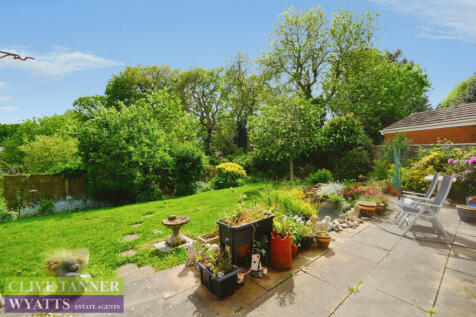 South Facing Rear Garden
