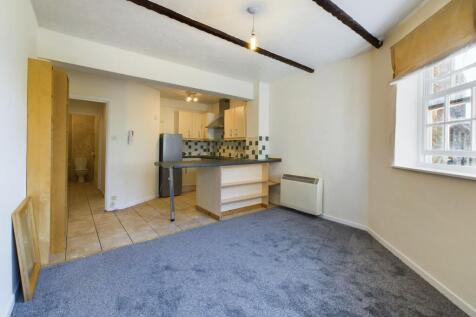 Gilbert Scott Court, Towcester, NN12 photo 3