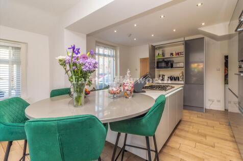 Kitchen Diner image 