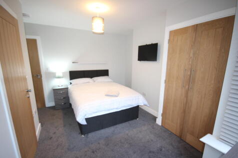 Belvedere Road, Burton upon Trent, DE13 photo 4