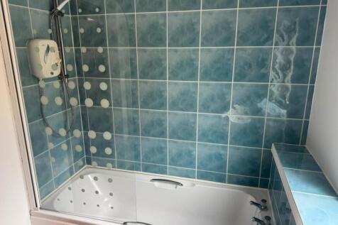 Shower over bath.jpg