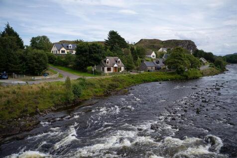 16 Riverview Poolewe.jpg