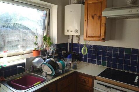 pine-tree-avenue-ct2-7sz-932525