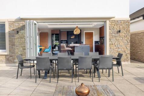 Kingsley Manor (9).jpg