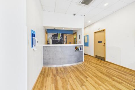 CAM03481G0-PR0124-STILL003