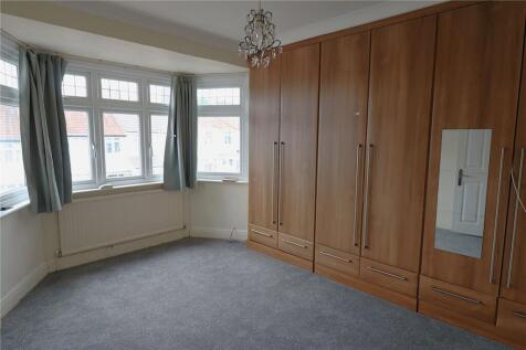 Larkway Close, Kingsbury, London, NW9 photo 5