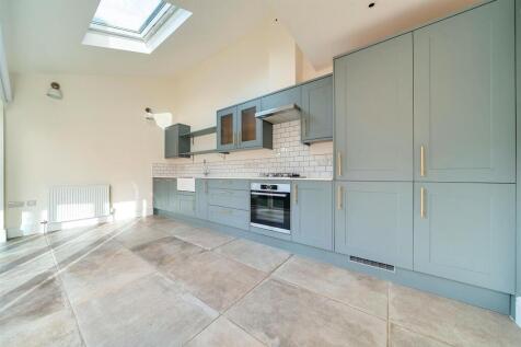 Kitchen-Dining Room (2).jpg