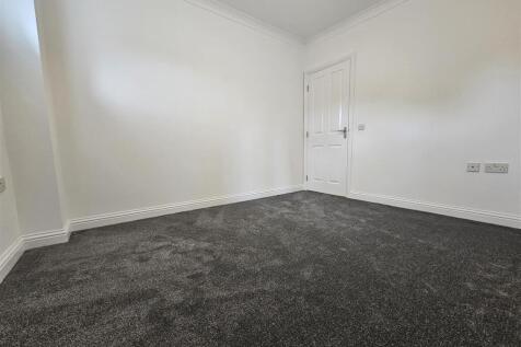 1 Marchant Court, Downham Market photo 3