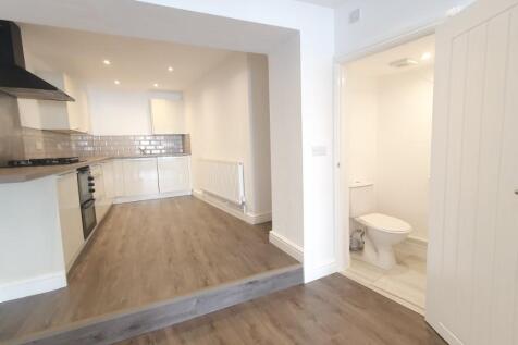 162, Wood Road, Treforest, Pontypridd photo 5