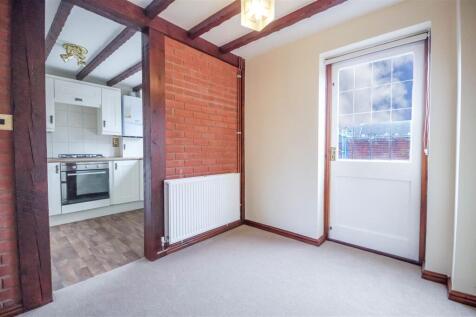 Hatherley GL51 3NG photo 4