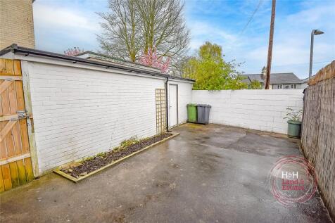 Rear Courtyard