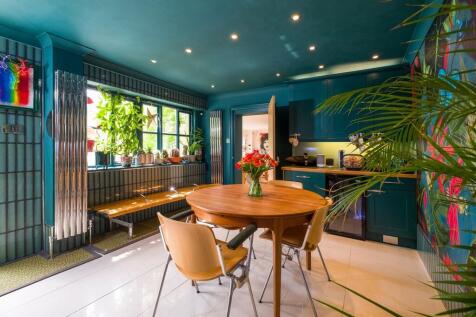 1440px_1 The Ceda...