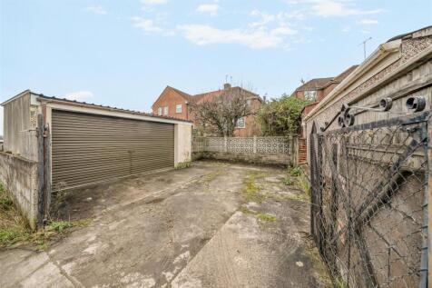 Double Garage